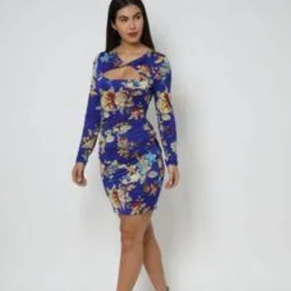 Guess Blue Floral Twisted Keyhole Bodycon Dress - Picture 6 of 6